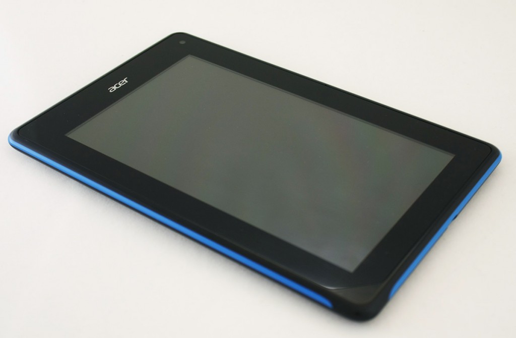 First-Acer-Iconia-B1-previews-surface