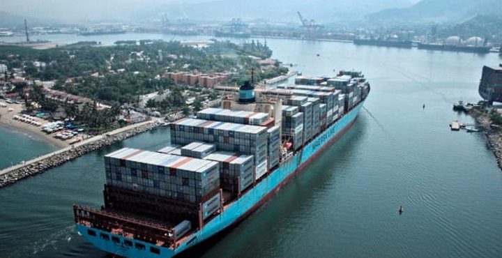 Maersk relata lucros