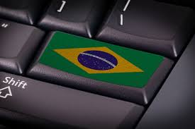 setor de um teclado com a bandeira do Brasil na tecla