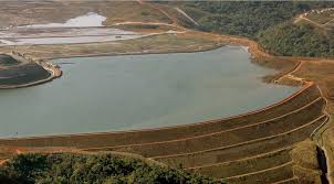 Vale barragem de rejeitos de mineração