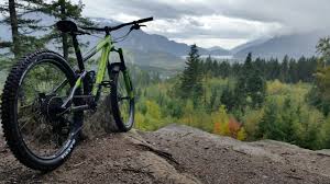 Bicicleta na montanha Mountain Bike