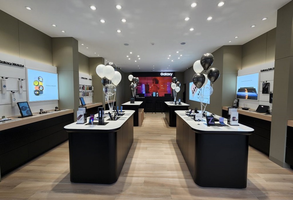 Interior da loja Samsung em Ushuaia, Argentina