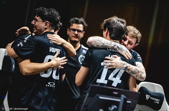 FaZe Clan recebe